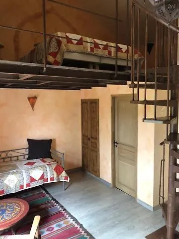 Mas De Costebelle Bed & Breakfast Bollene